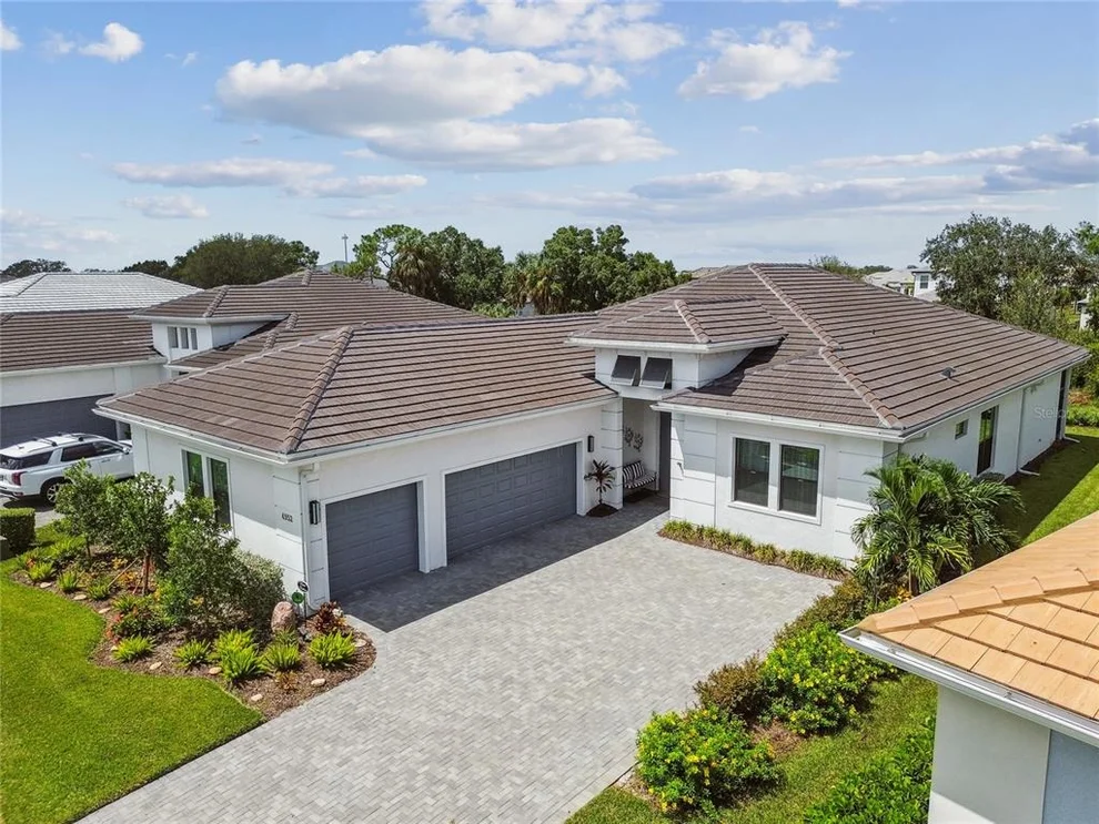 Unit for sale at 4952 SURFSIDE CIRCLE, BRADENTON, FL 34211