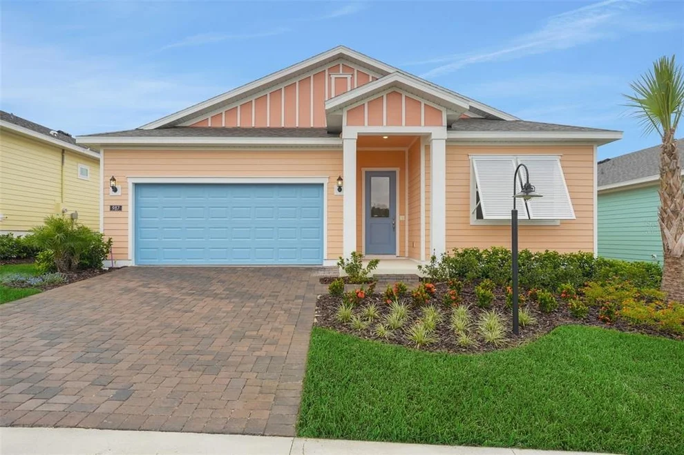 Unit for sale at 987 FIESTA KEY CIRCLE, LADY LAKE, FL 32159