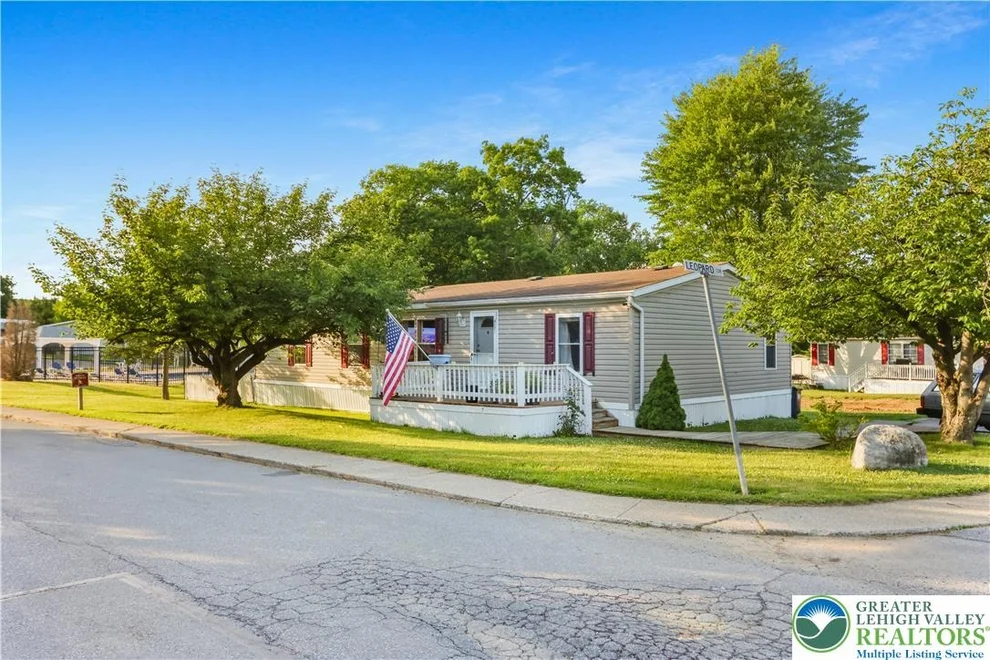 Unit for sale at 3471 Lil Wolf Drive, South Whitehall Twp, PA 18069