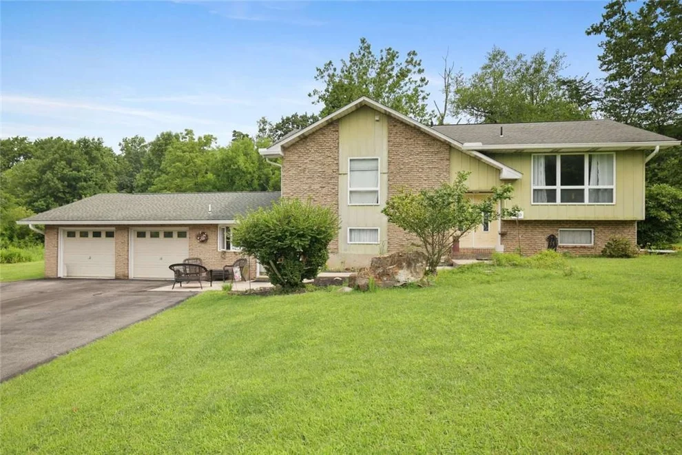 Unit for sale at 2371 Honeysuckle Road, Allentown City, PA 18103