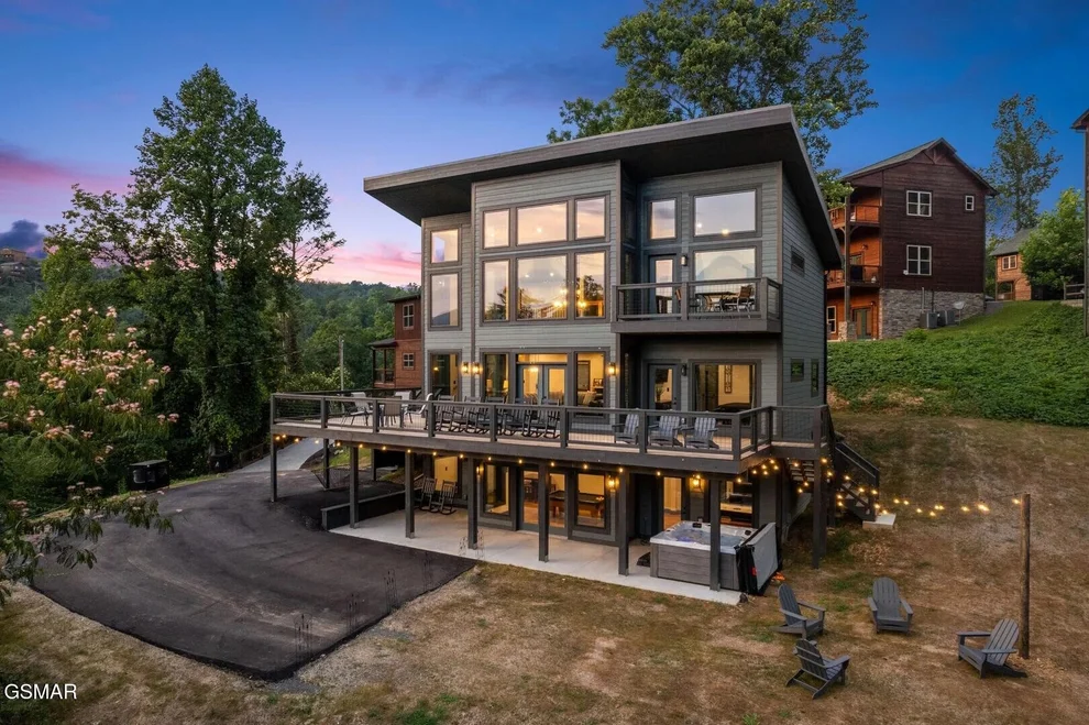 Unit for sale at 332 Sterling Drive, Gatlinburg, TN 37738