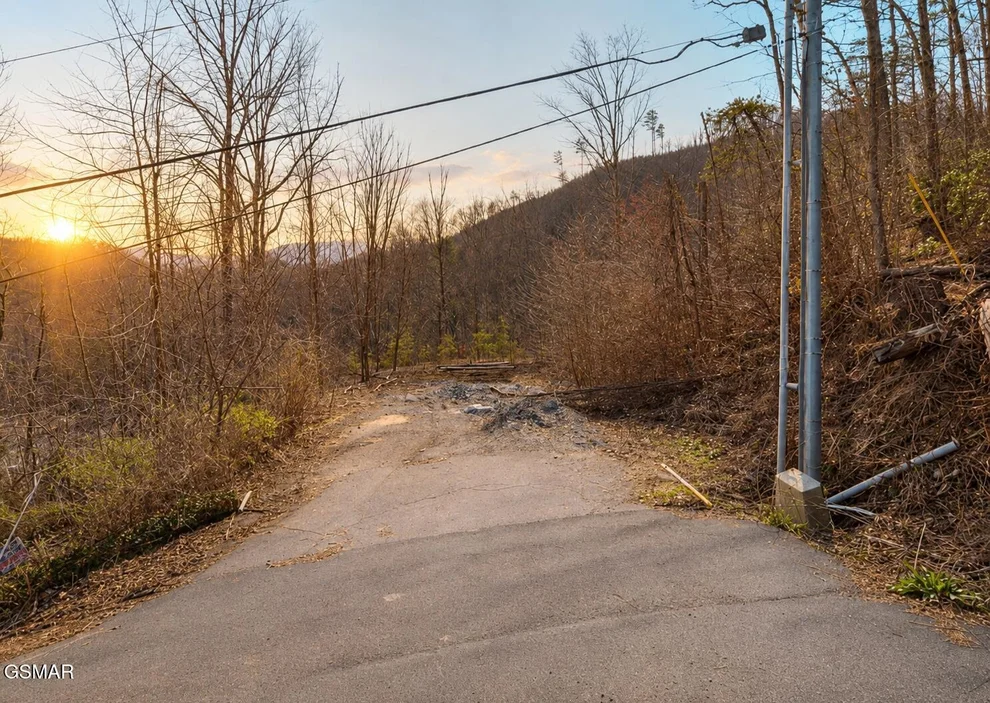 Unit for sale at 473 Winfield Heights Road, Gatlinburg, TN 37738
