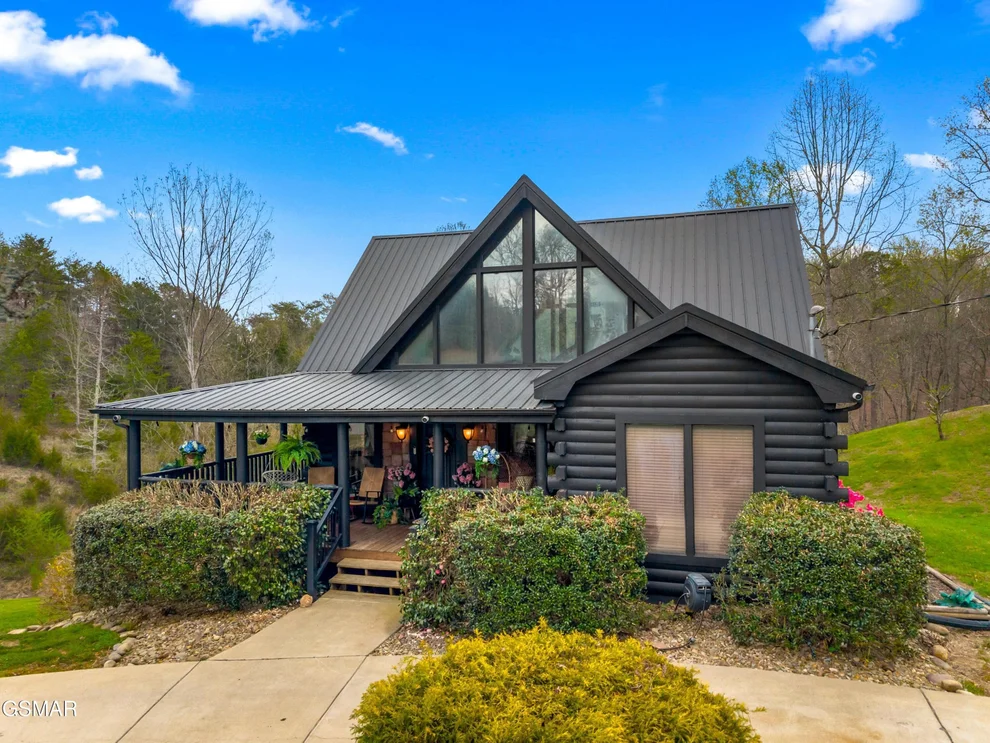 Unit for sale at 532 Turtle Dove Trail, Dandridge, TN 37725