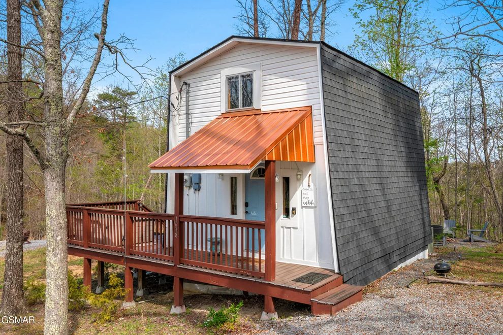 Unit for sale at 1638 S Mountain View Road, Sevierville, TN 37876