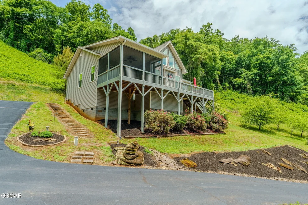 Unit for sale at 188 Happy Hollow Road, Madisonville, TN 37354