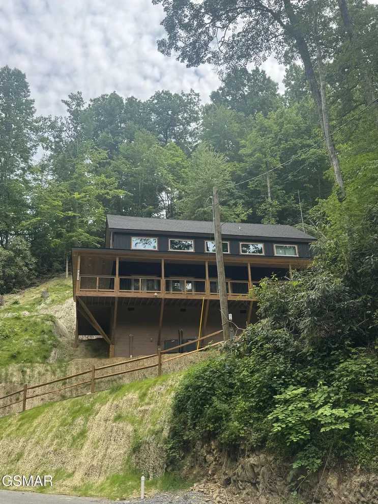 Unit for sale at 827 San Re San Remo Drive, Gatlinburg, TN 37738