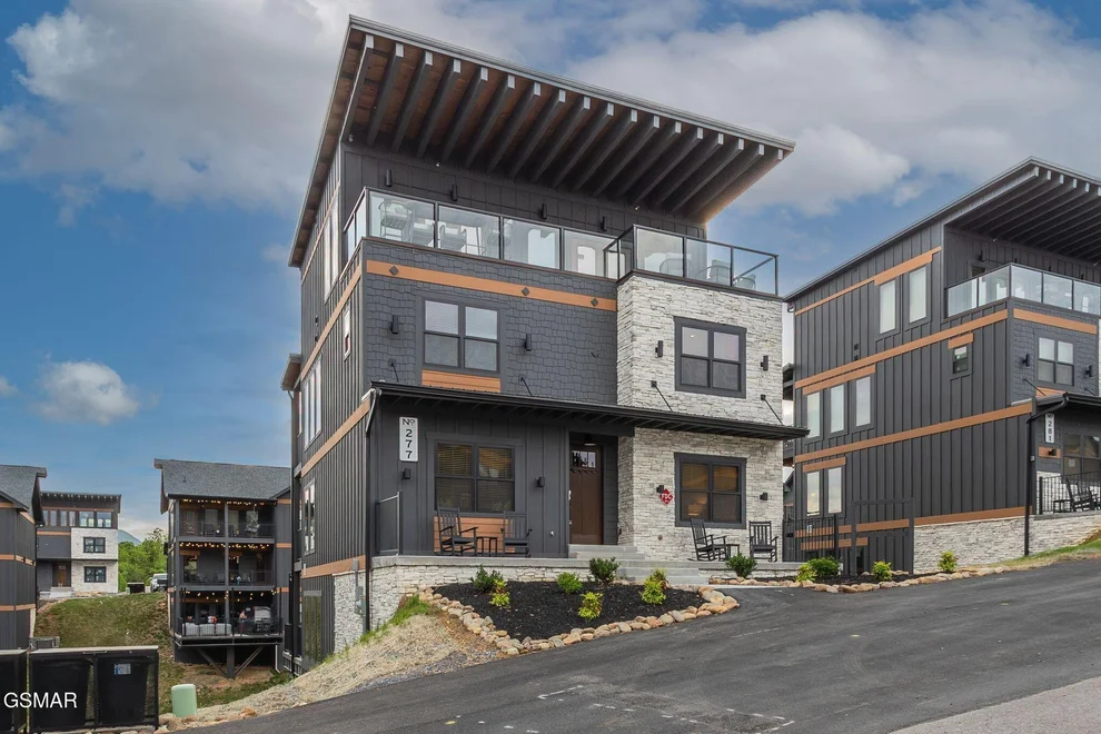 Unit for sale at 368 Rambling Creek Way, Sevierville, TN 37862