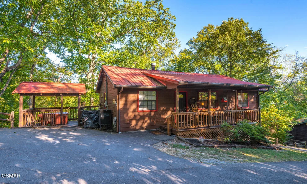 Unit for sale at 617 Iron Mountain Road, Pigeon Forge, TN 37863