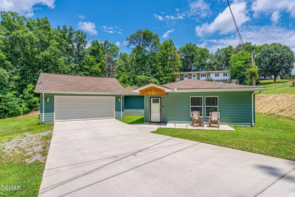Unit for sale at 524 Amarillo Drive, Seymour, TN 37865