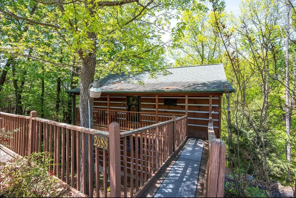Unit for sale at 2688 Valley Heights Drive, Pigeon Forge, TN 37863