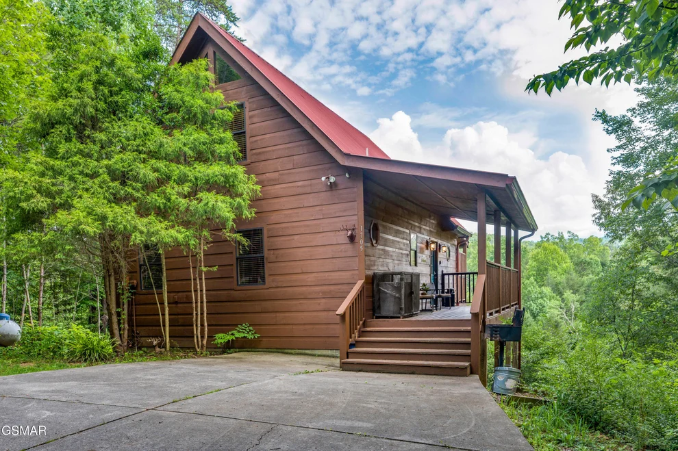Unit for sale at 1705 Quail Hollow Way, Sevierville, TN 37876