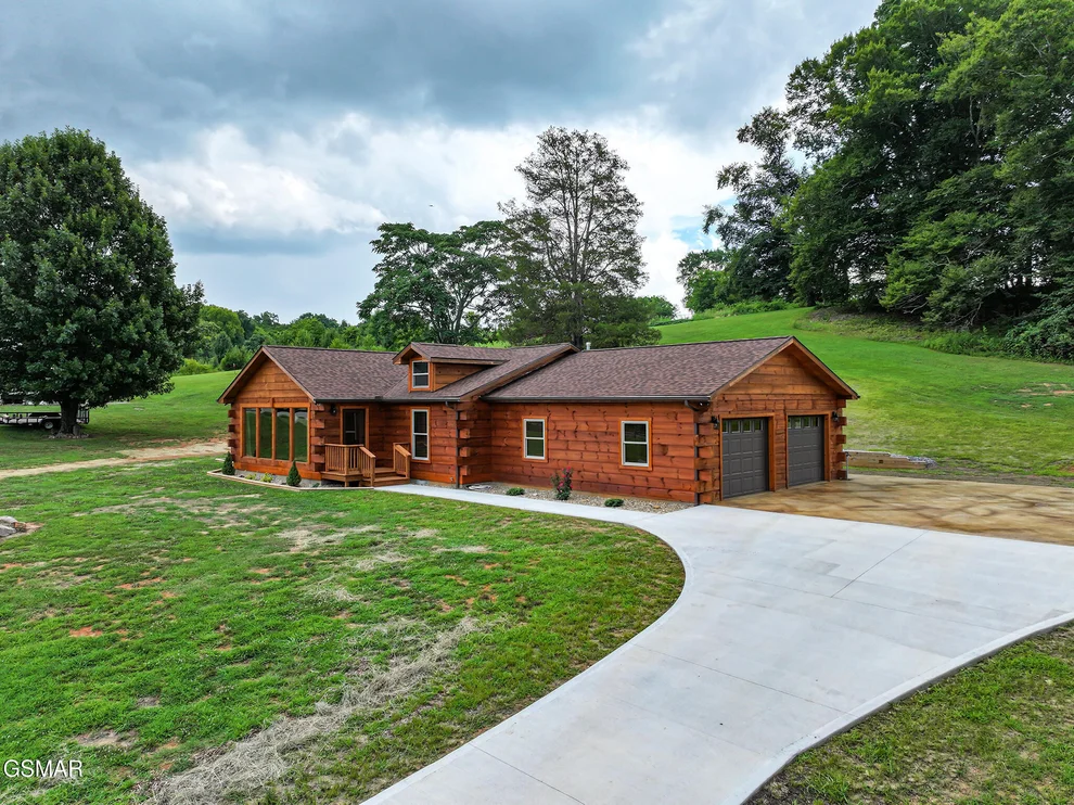 Unit for sale at 1519 Indian Warpath Road, Sevierville, TN 37876