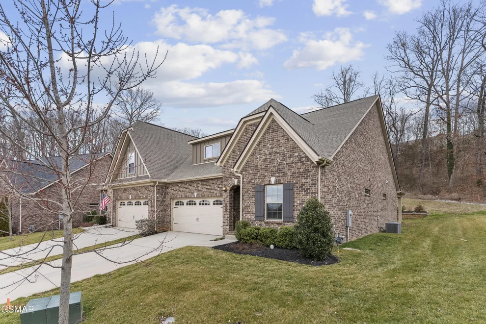 Unit for sale at 2512 Sugarberry Road, Knoxville, TN 37932