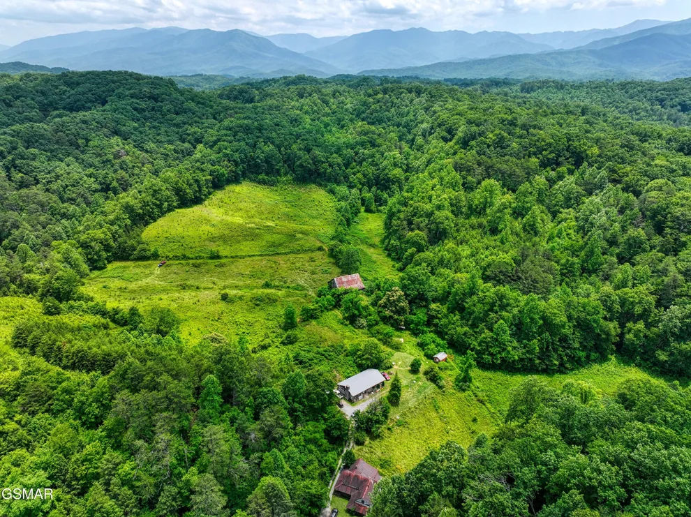 Unit for sale at 1A 4255 Lower Powdermill Road, Sevierville, TN 37876