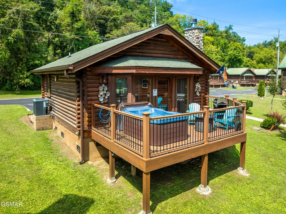Unit for sale at 2323 River Port Way, Pigeon Forge, TN 37863