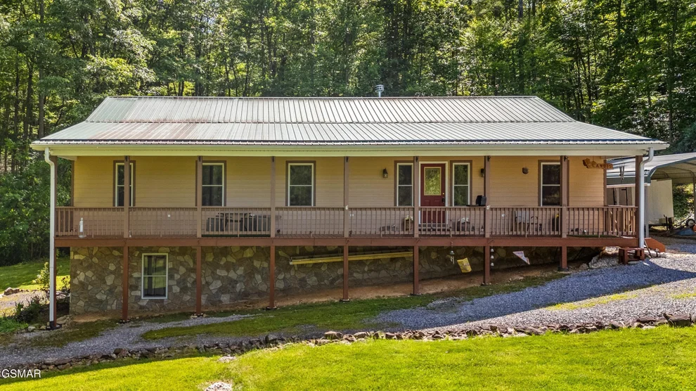 Unit for sale at 1878 Omaha Road, Del Rio, TN 37727