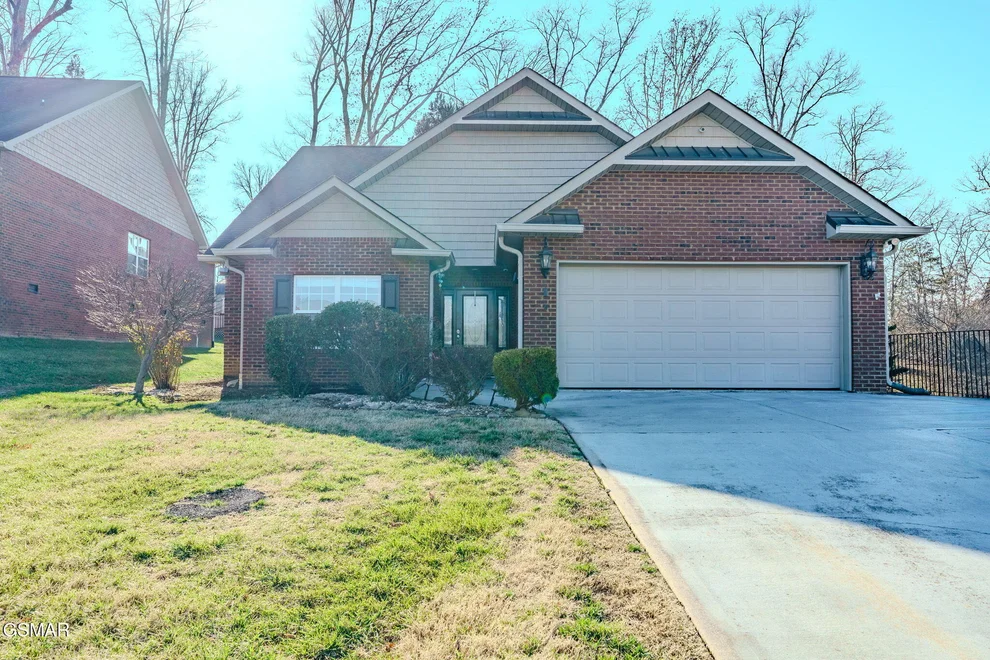 Unit for sale at 2005 Infinity Lane, Sevierville, TN 37876