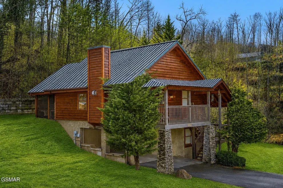 Unit for sale at 457 Hilltop Road, Gatlinburg, TN 37738