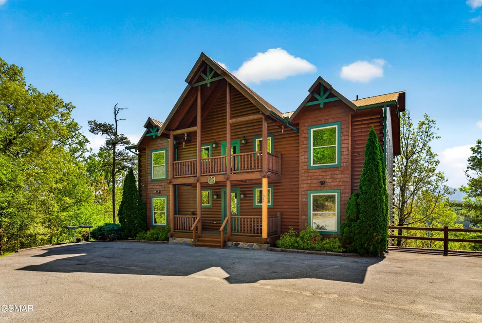 Unit for sale at 1932 Thistle Thorn Trail, Sevierville, TN 37876