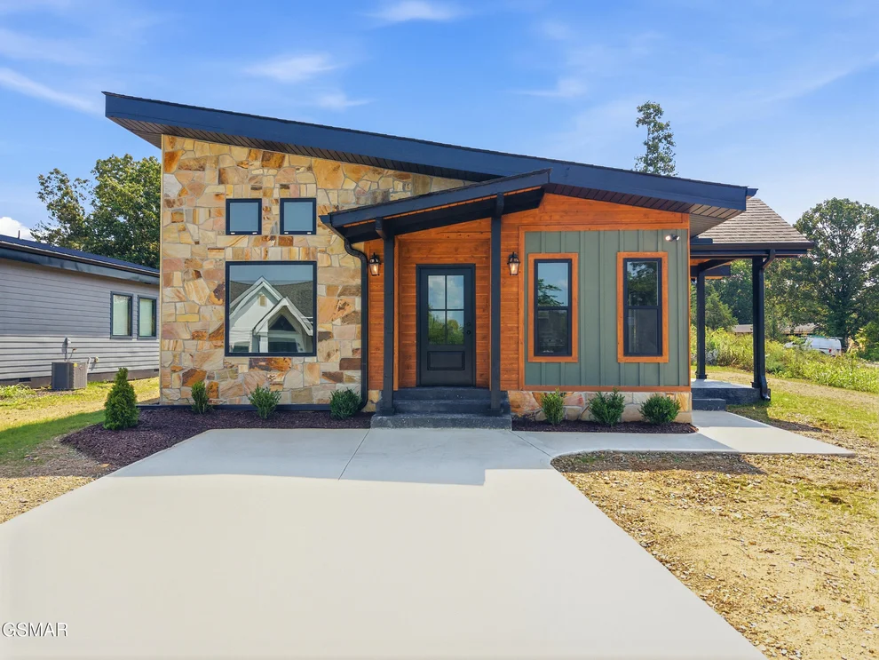Unit for sale at 203 Granite Drive, Sevierville, TN 37876