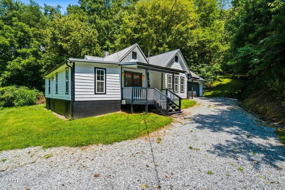 Unit for sale at 890 Indian Gap Road, Sevierville, TN 37876