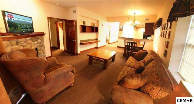 Unit for sale at 410 Big Bear Way, Pigeon Forge, TN 37863