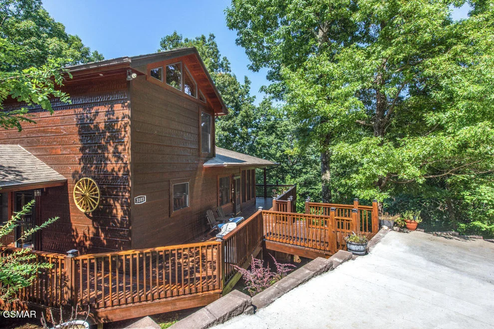 Unit for sale at 3103 Perry Circle Lane, Sevierville, TN 37862