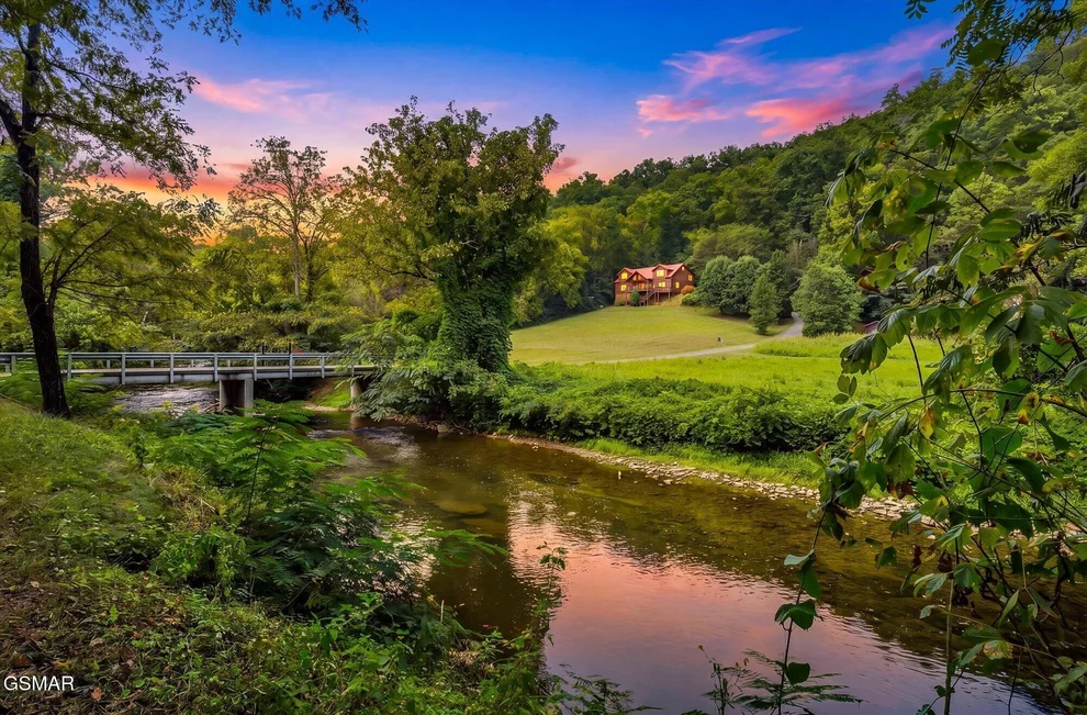 Unit for sale at 322 Mystical Creek Way, Cosby, TN 37722