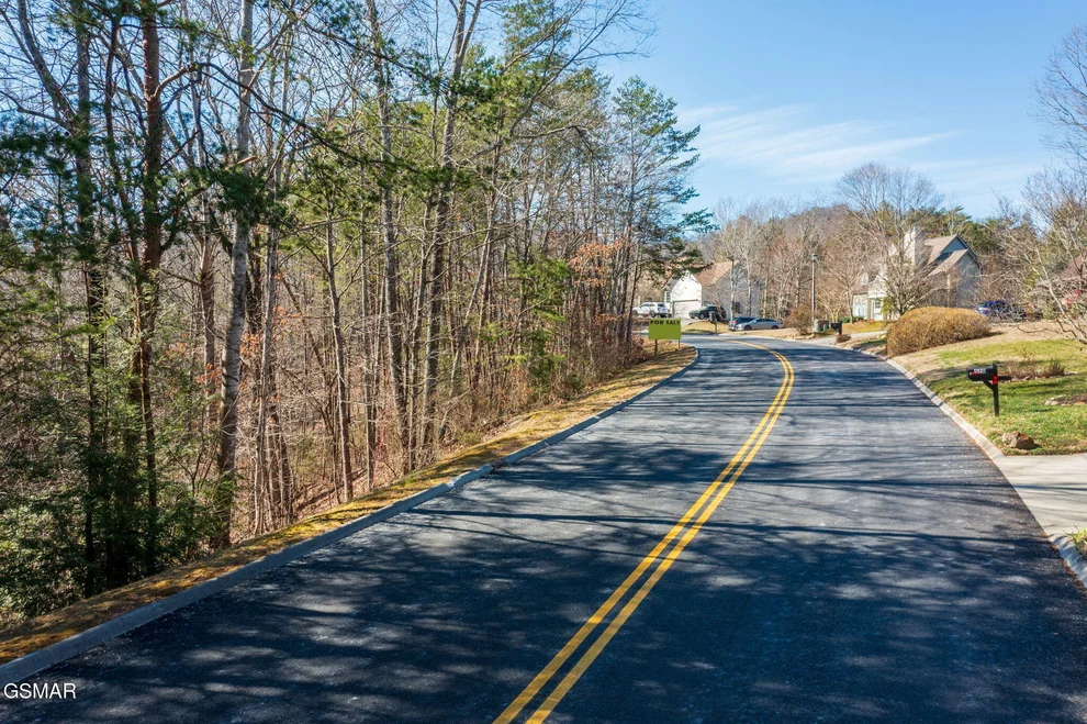 Unit for sale at Lot 40 Kings Hills Blvd, Pigeon Forge, TN 37863