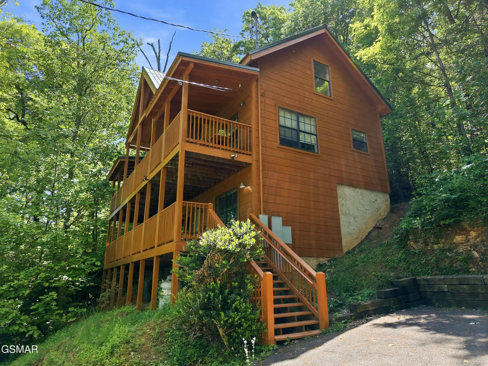 Unit for sale at 1346 N Baden Drive, Gatlinburg, TN 37738