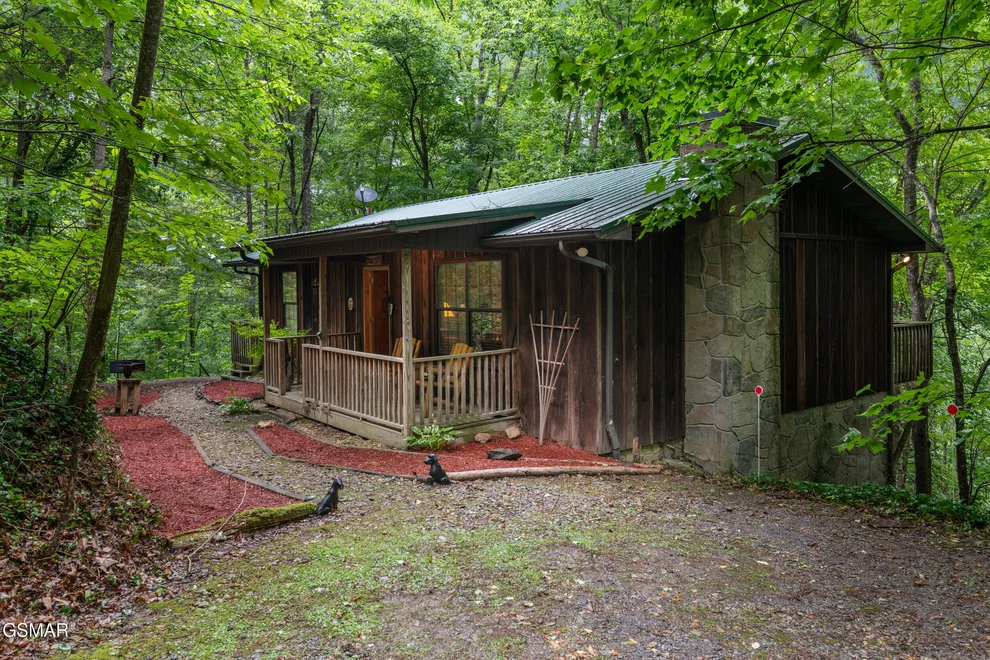 Unit for sale at 1941 Anderson Way, Sevierville, TN 37876