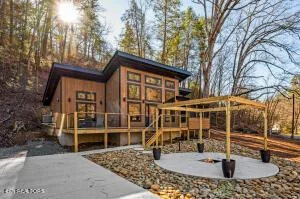 Unit for sale at 2983 Easy Street, Sevierville, TN 37862