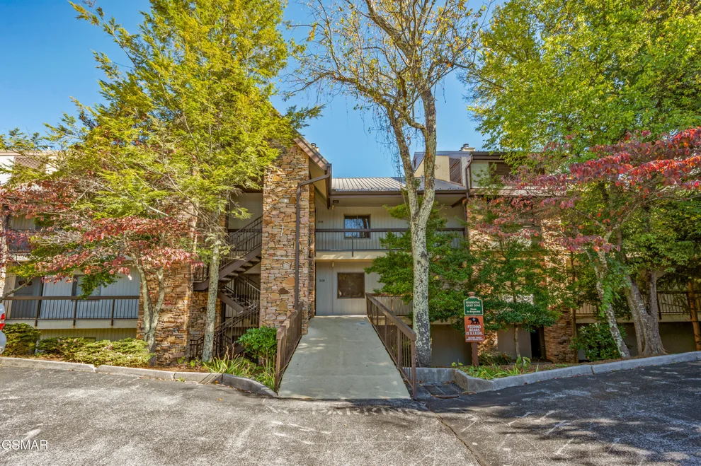 Unit for sale at 1130 Ski View Drive, Gatlinburg, TN 37738
