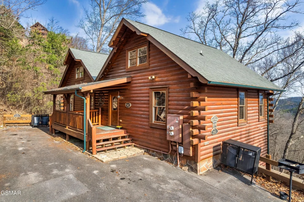 Unit for sale at 3012 Legacy Vista Drive, Sevierville, TN 37876
