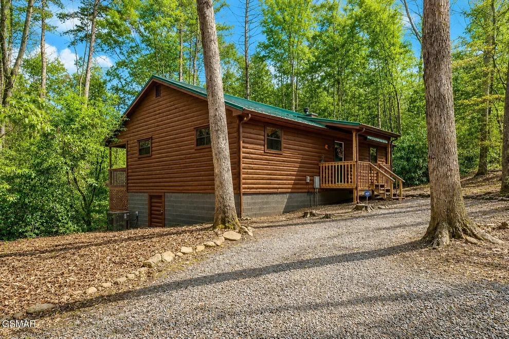 Unit for sale at 3386 Rocky Ridge Road, Cosby, TN 37722