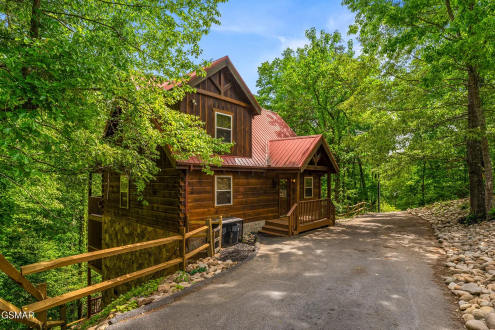 Unit for sale at 459 Ownby Circle, Gatlinburg, TN 37738