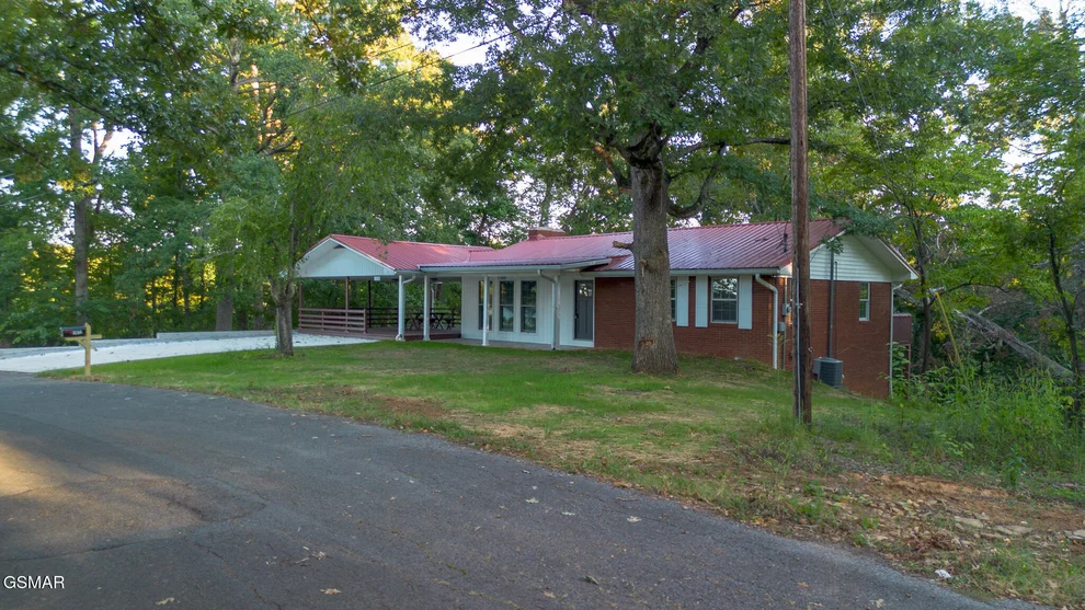 Unit for sale at 1072 Sunset Circle, Newport, TN 37821