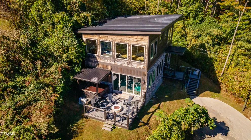 Unit for sale at 869 Chestnut Drive, Gatlinburg, TN 37738