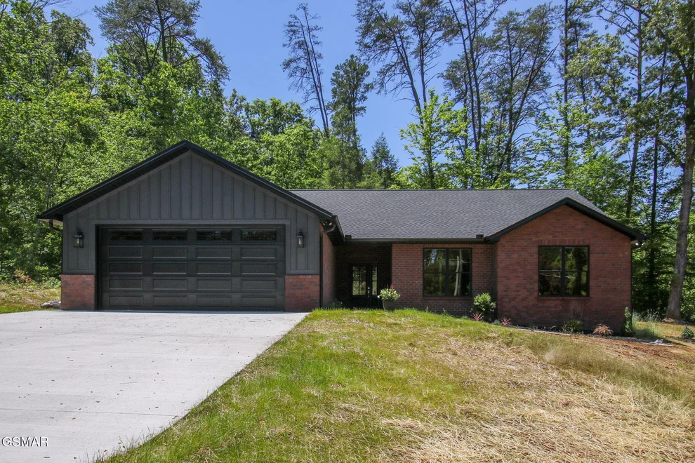 Unit for sale at 1632 Valley Woods Drive, Sevierville, TN 37862