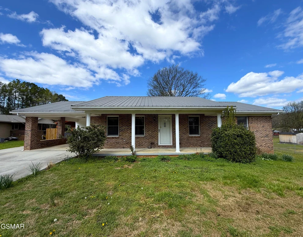 Unit for sale at 858 Burnett Drive, Newport, TN 37821