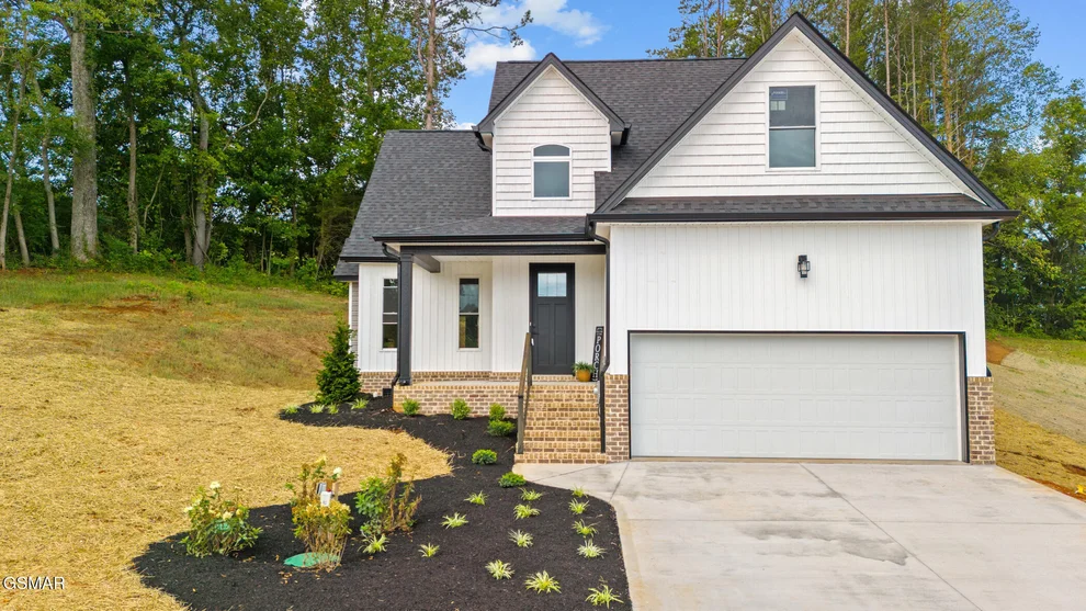 Unit for sale at 340 Battlefield Drive, Dandridge, TN 37725