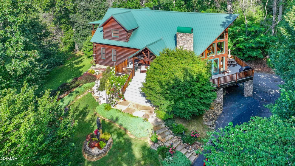 Unit for sale at 3341 Sugar Maple Loop Road, Sevierville, TN 37862