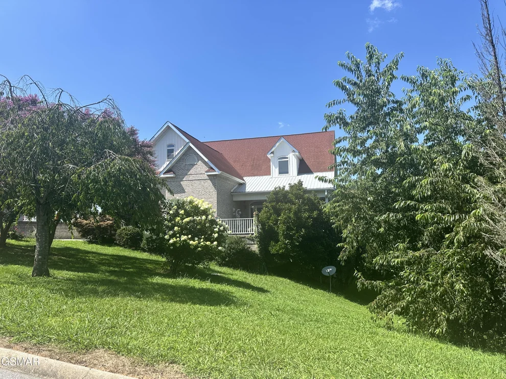 Unit for sale at 1610 Spear Point Lane, Sevierville, TN 37876