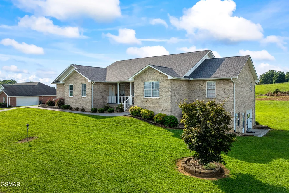 Unit for sale at 1429 Alum Cave Cove, Sevierville, TN 37862
