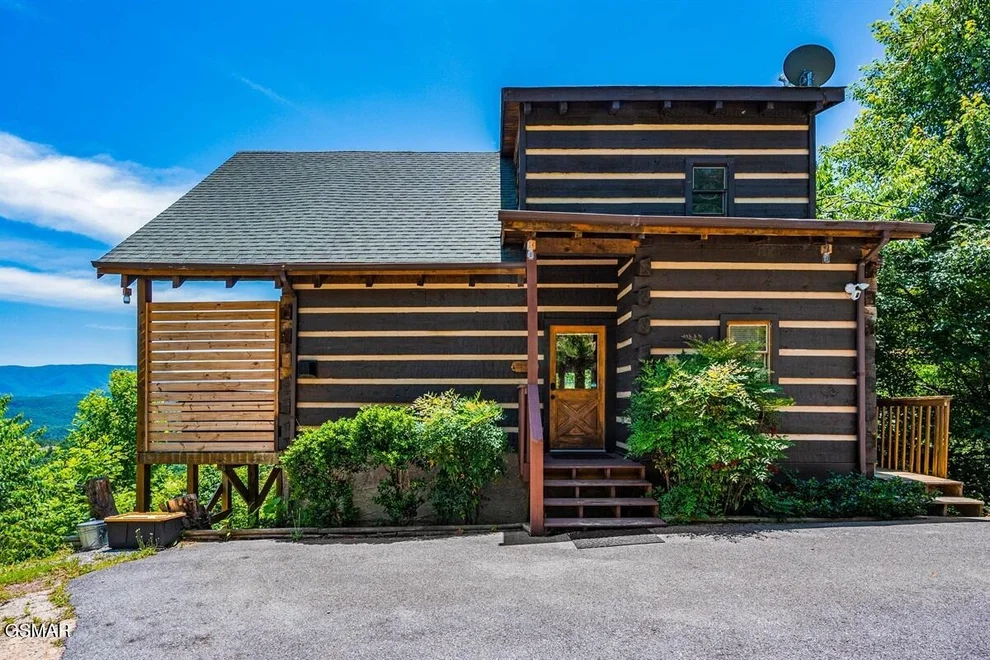 Unit for sale at 2086 Bluff Mountain Road, Sevierville, TN 37876