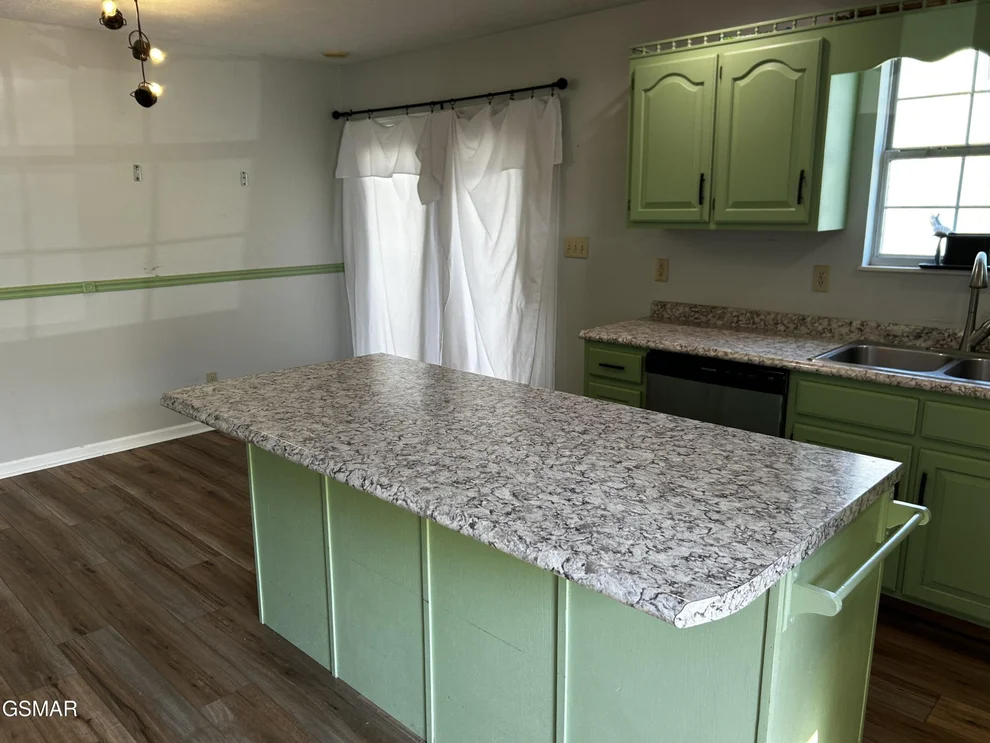 Unit for sale at 151 W Meeting Street, Dandridge, TN 37725