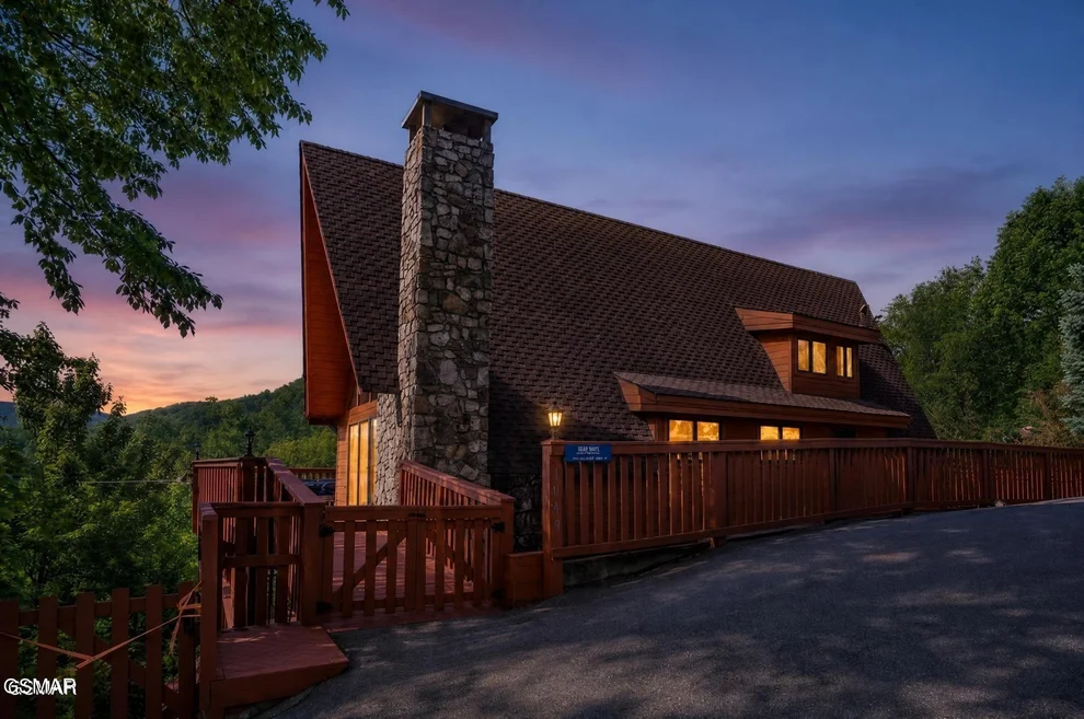 Unit for sale at 1109 Ski View Drive, Gatlinburg, TN 37738