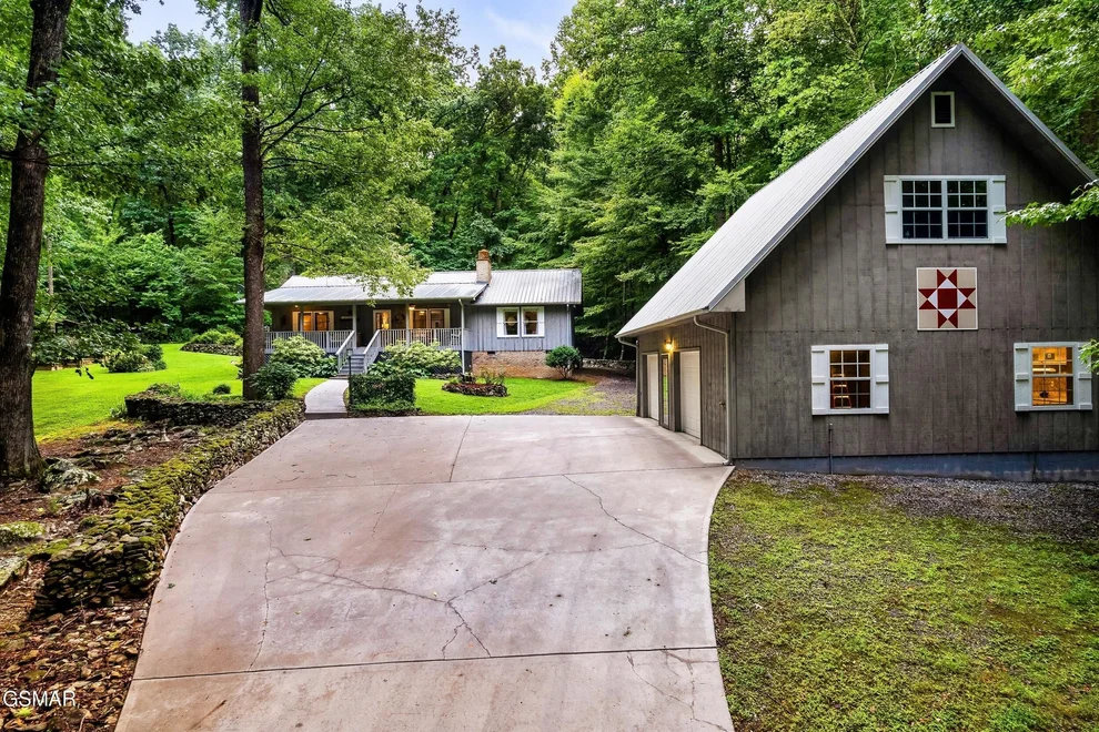 Unit for sale at 3480 Sugar Camp Circle, Sevierville, TN 37862