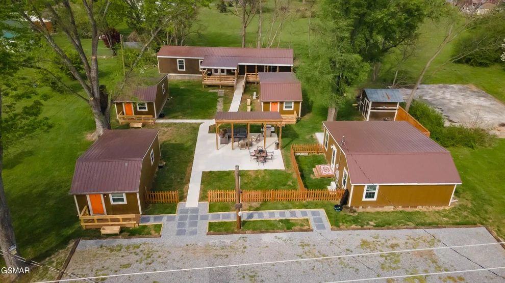 Unit for sale at 8113 W Old Highway 73, Townsend, TN 37882