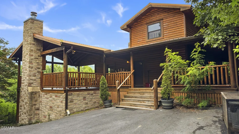 Unit for sale at 4750 Townsend Drive, Gatlinburg, TN 37738